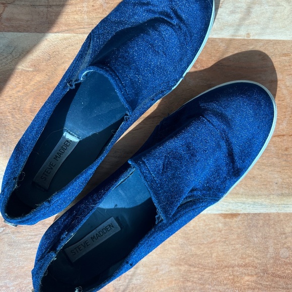 Steve Madden Blue Suede Shoes - Picture 1 of 5